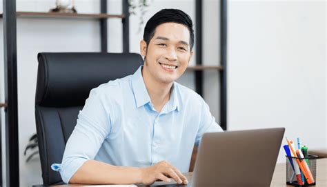 offshore ar officer